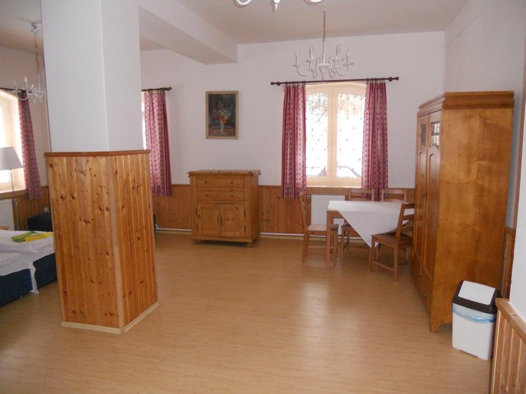 Penzion Kamzik Ceska Kamenice Exterior photo